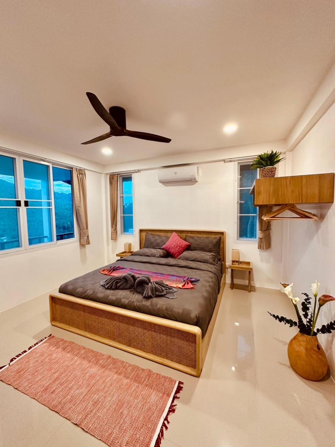 Notch View Villa