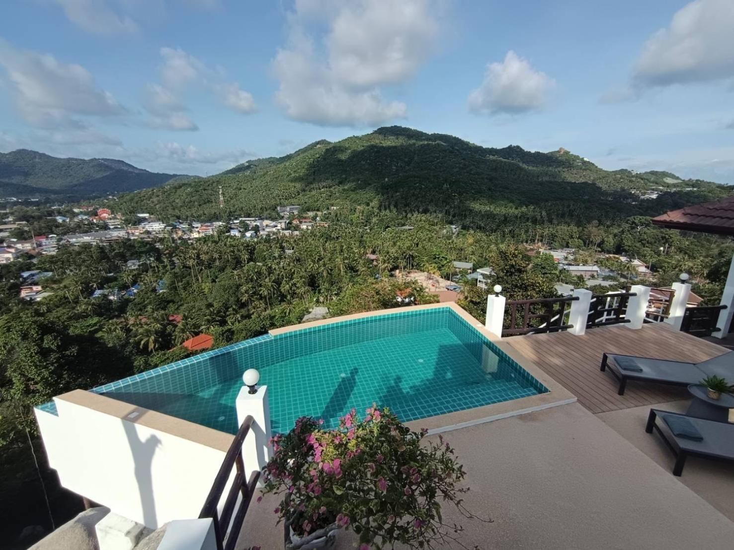 Notch View Villa