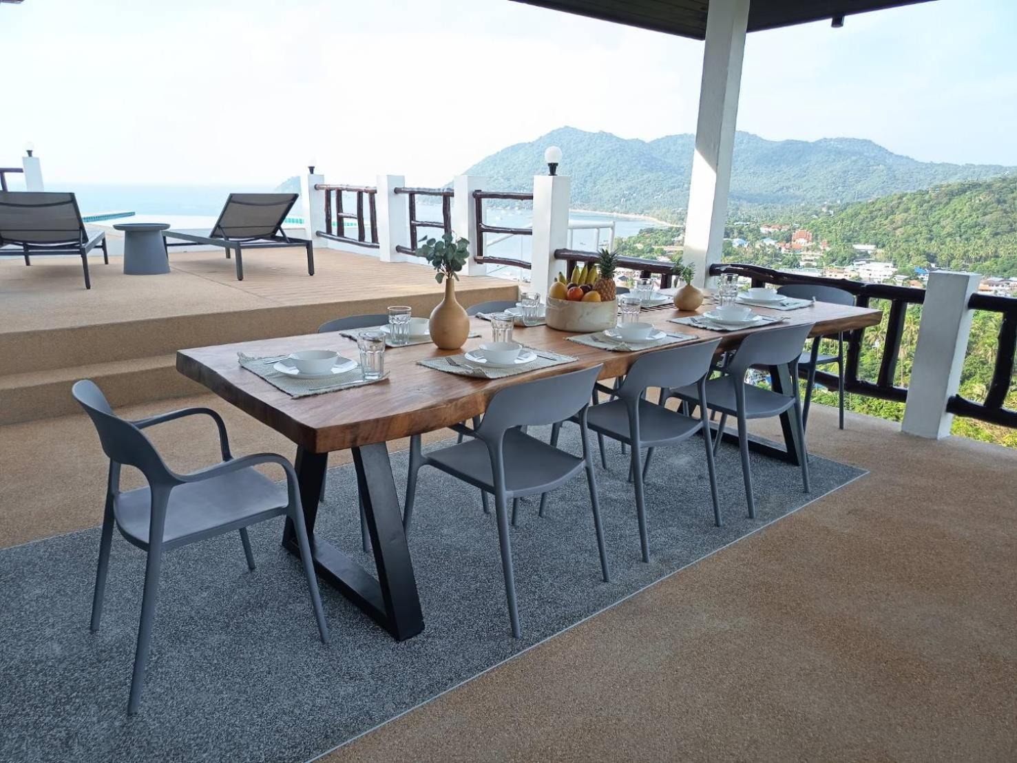Notch View Villa